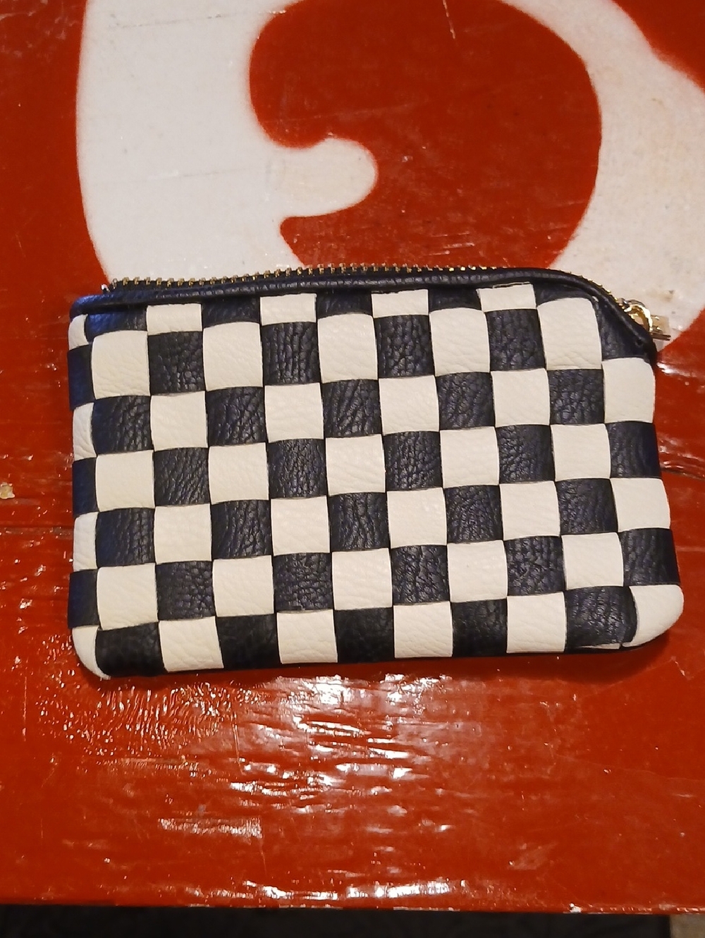 Universal Thread Black and White Checker Zip Wallet